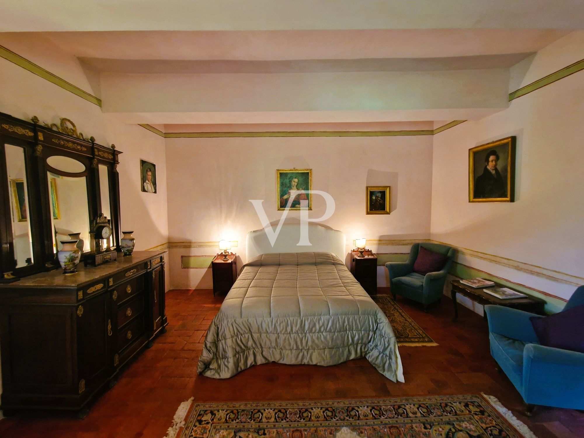 Tereglio Palace - old-fashioned style with great potential