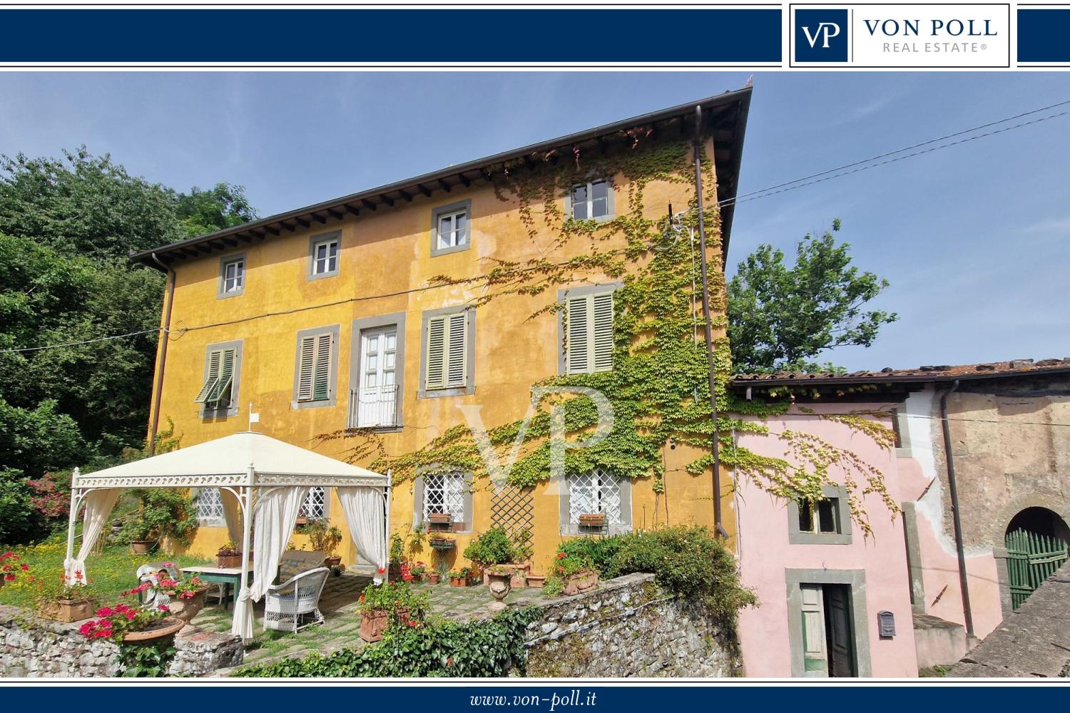 Tereglio Palace - old-fashioned style with great potential