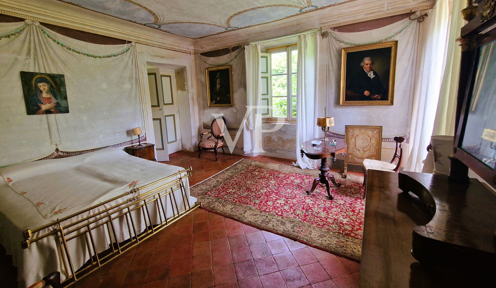 Palazzo Tereglio - altehrwürdiger Stil mit großem Potenzial