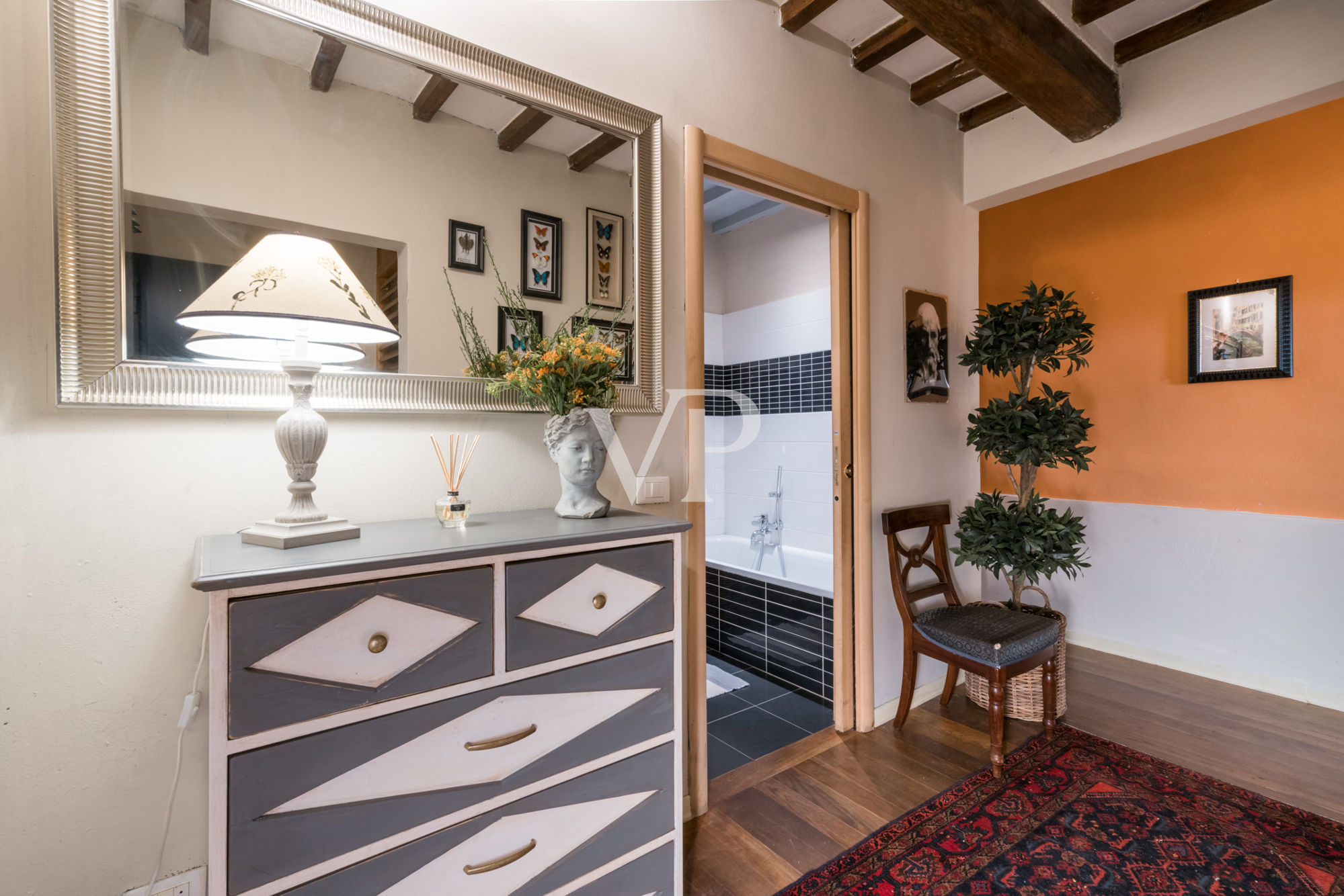 Bezaubernde Wohnung mit Garten in Oltrarno, Florenz