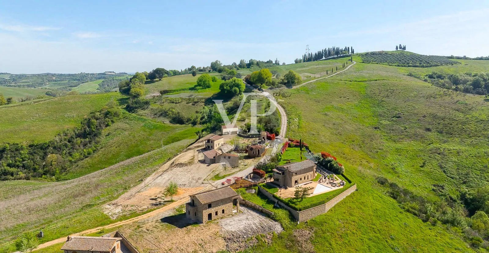 Lussuoso casale in pietra a Montalcino ristrutturato finemente