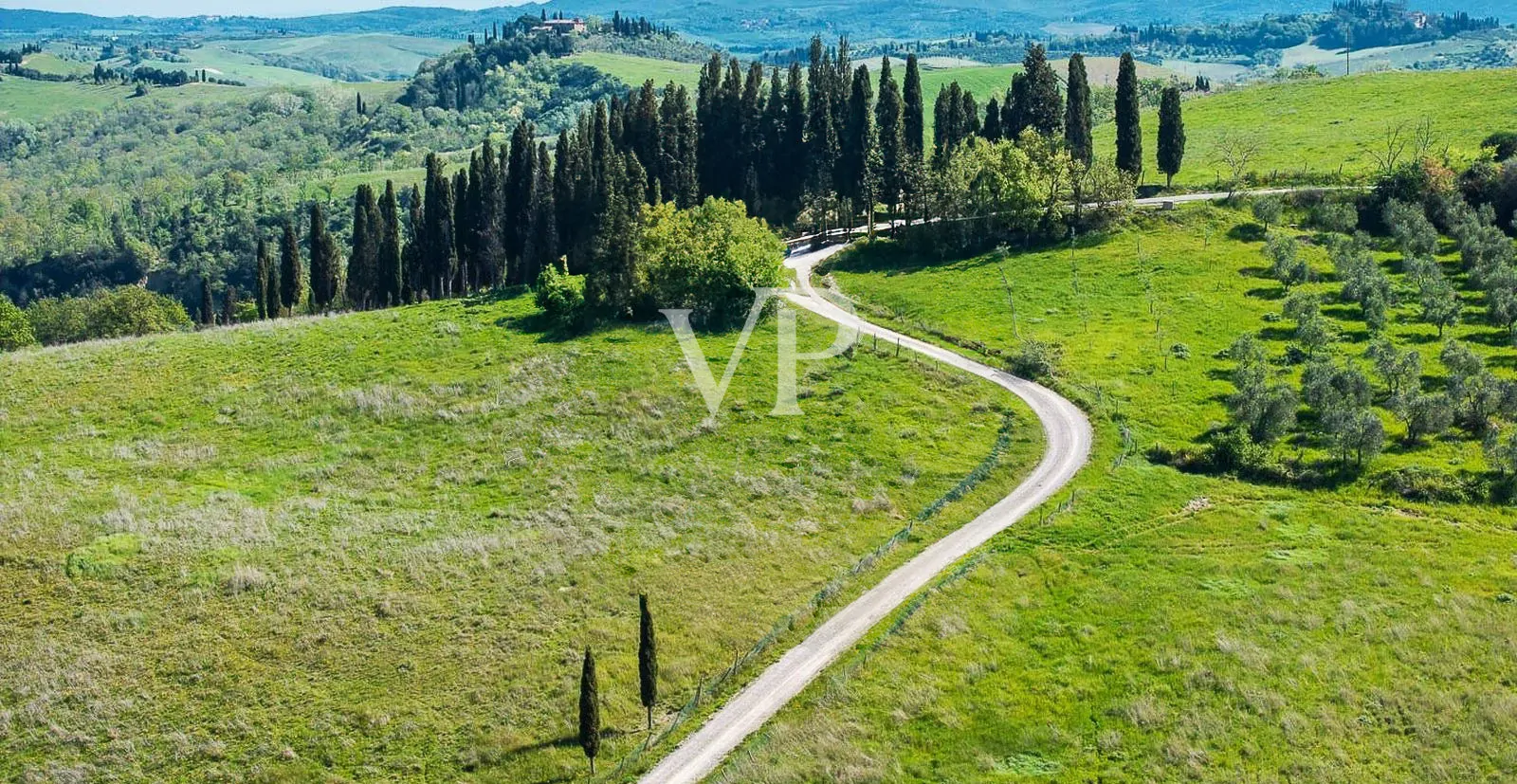 Lussuoso casale in pietra a Montalcino ristrutturato finemente