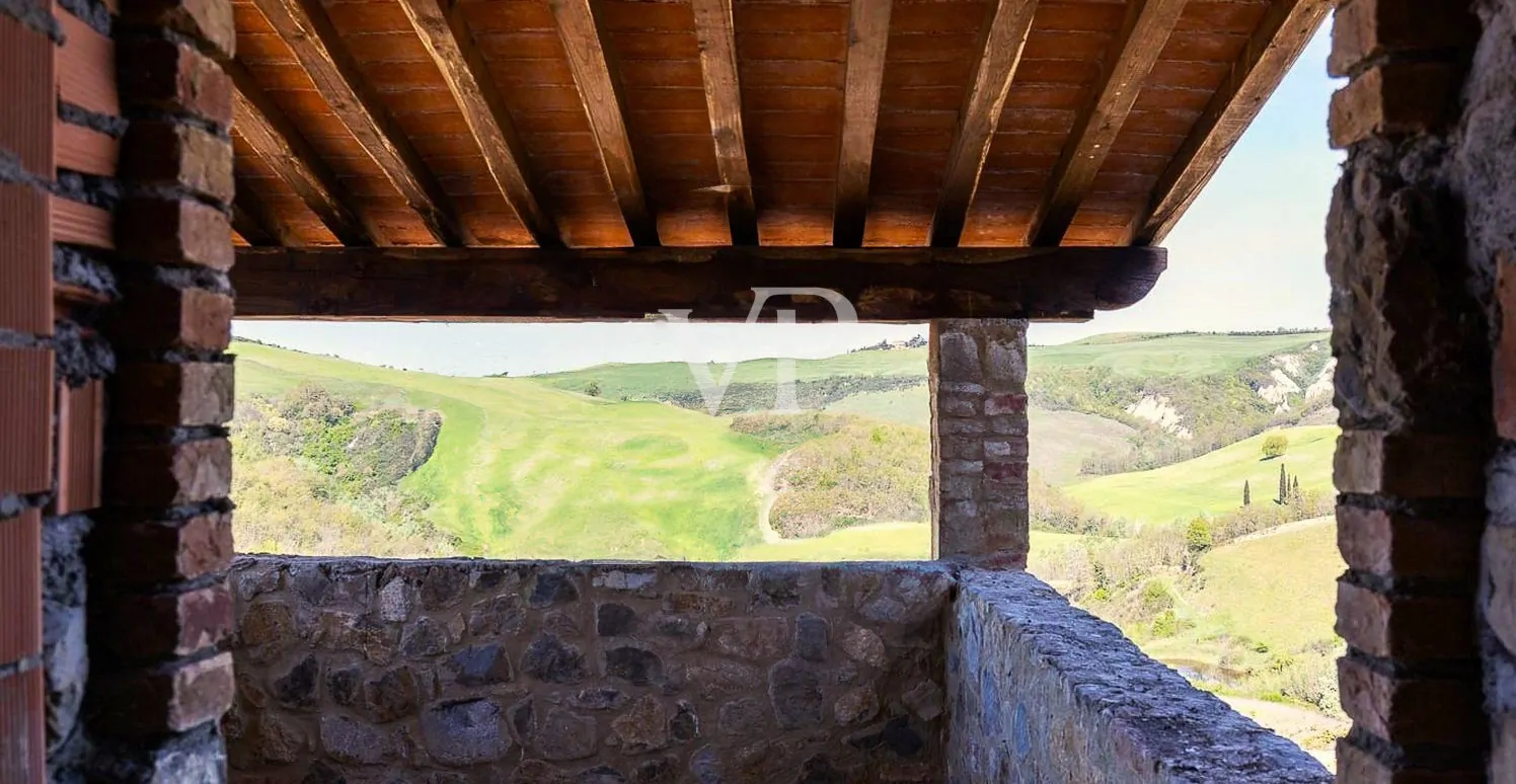 Luxuriöses, fein renoviertes Bauernhaus aus Stein in Montalcino