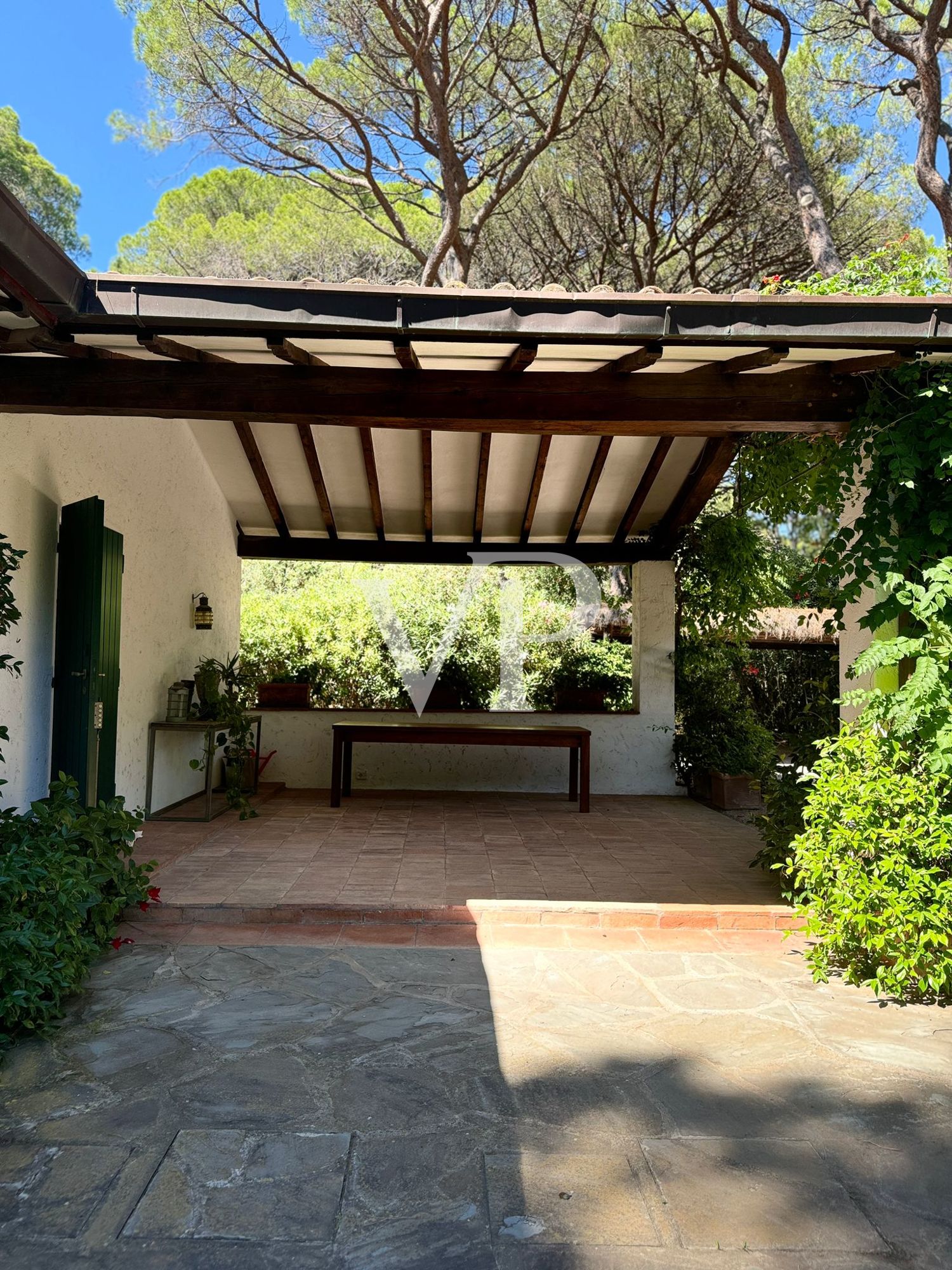 Repräsentative Villa in Roccamare, Grosseto - Ein Traum am Meer