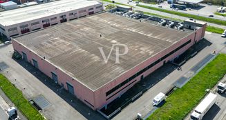 von_poll_real_estate_property_IT242941476_image_3