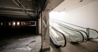 von_poll_real_estate_property_IT242941476_image_28
