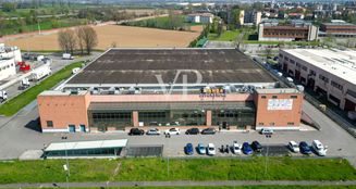 von_poll_real_estate_property_IT242941476_image_0