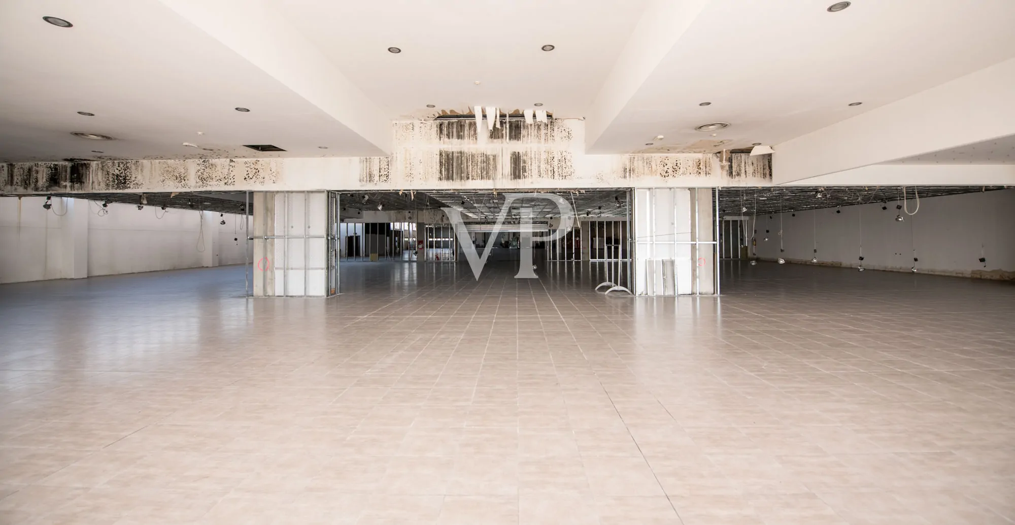 Commercial shed with outdoor area and underground garage