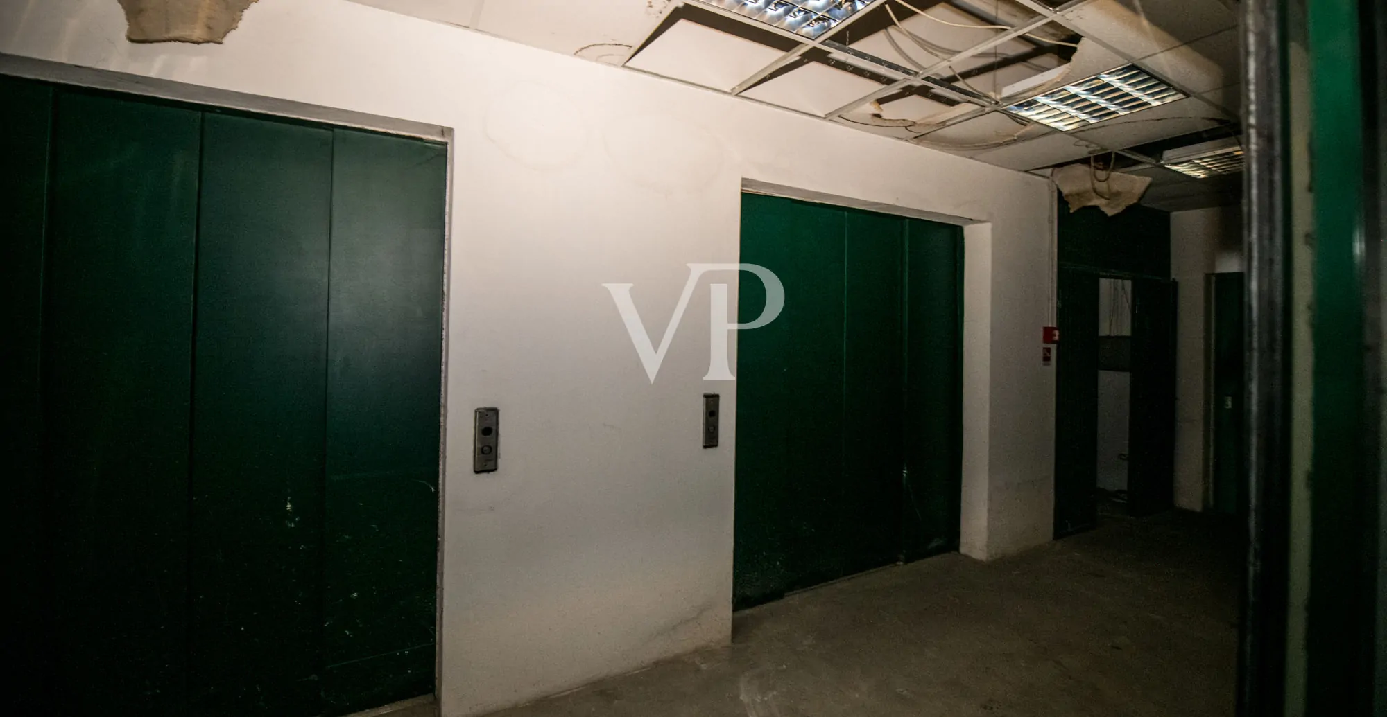 Commercial shed with outdoor area and underground garage