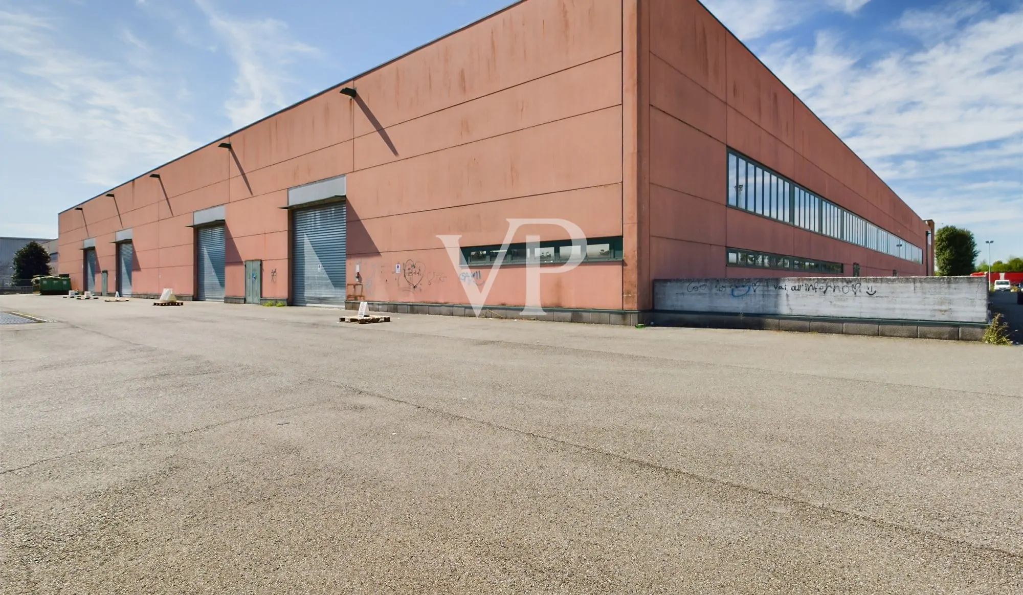 Commercial shed with outdoor area and underground garage