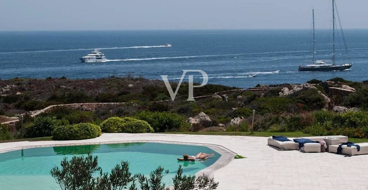 Lussuosa Villa con piscina a Cala Granu - Porto Cervo
