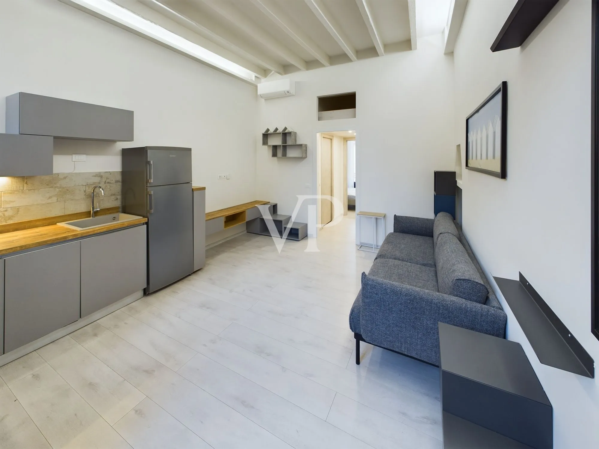Hübsche Zweizimmerwohnung mit Balkon, frei ab November