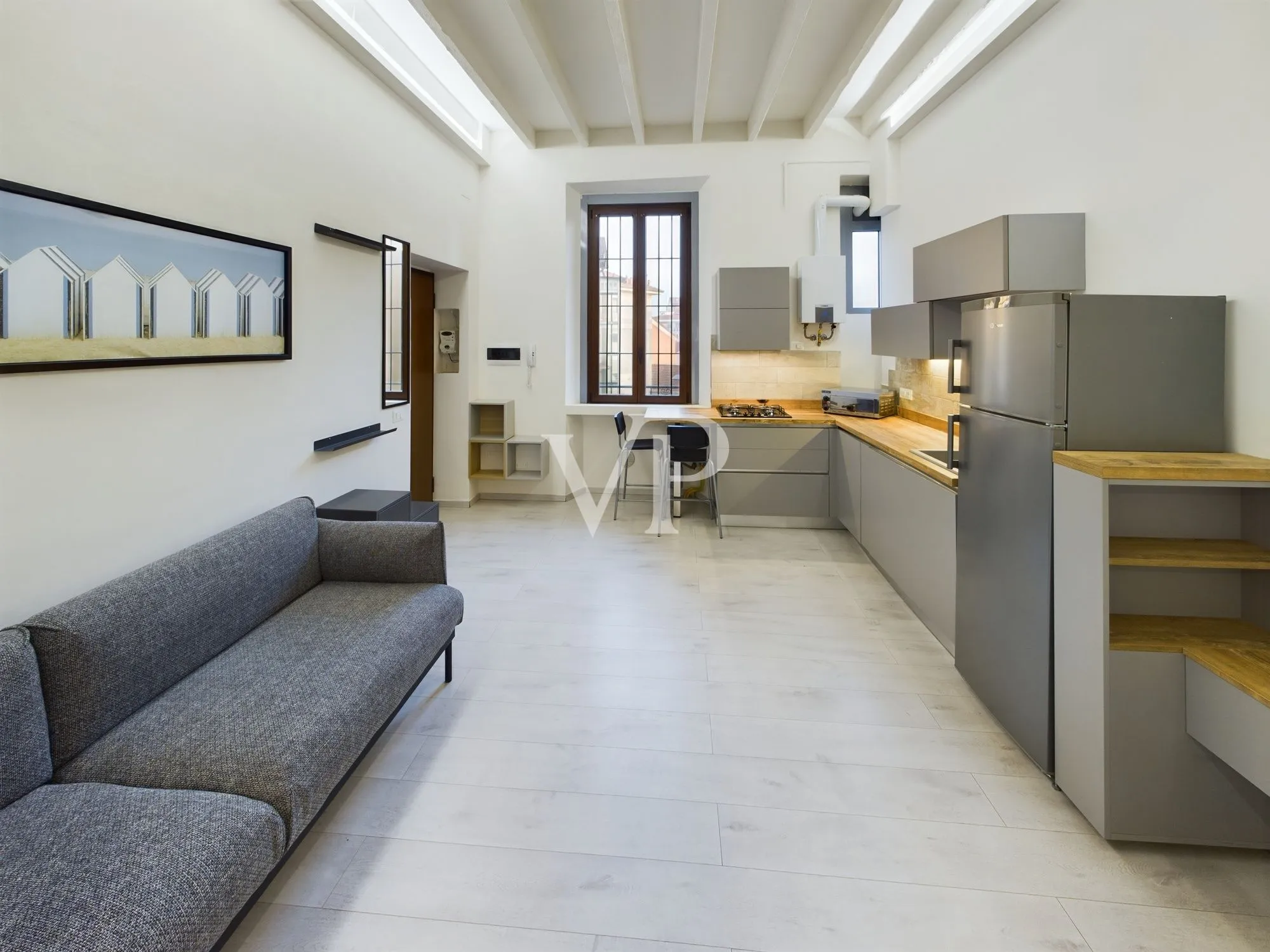 Hübsche Zweizimmerwohnung mit Balkon, frei ab November