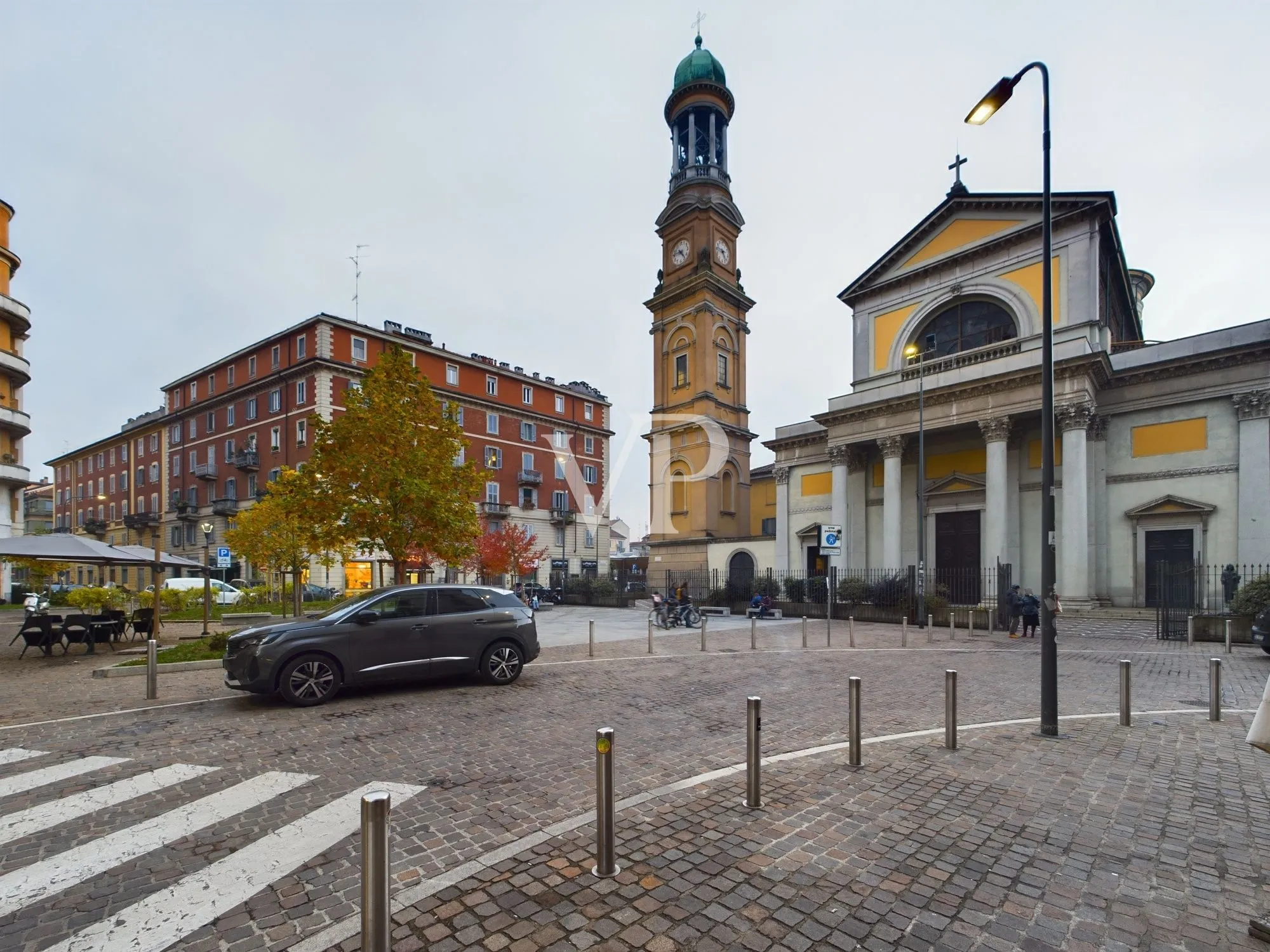 Hübsche Zweizimmerwohnung mit Balkon, frei ab November