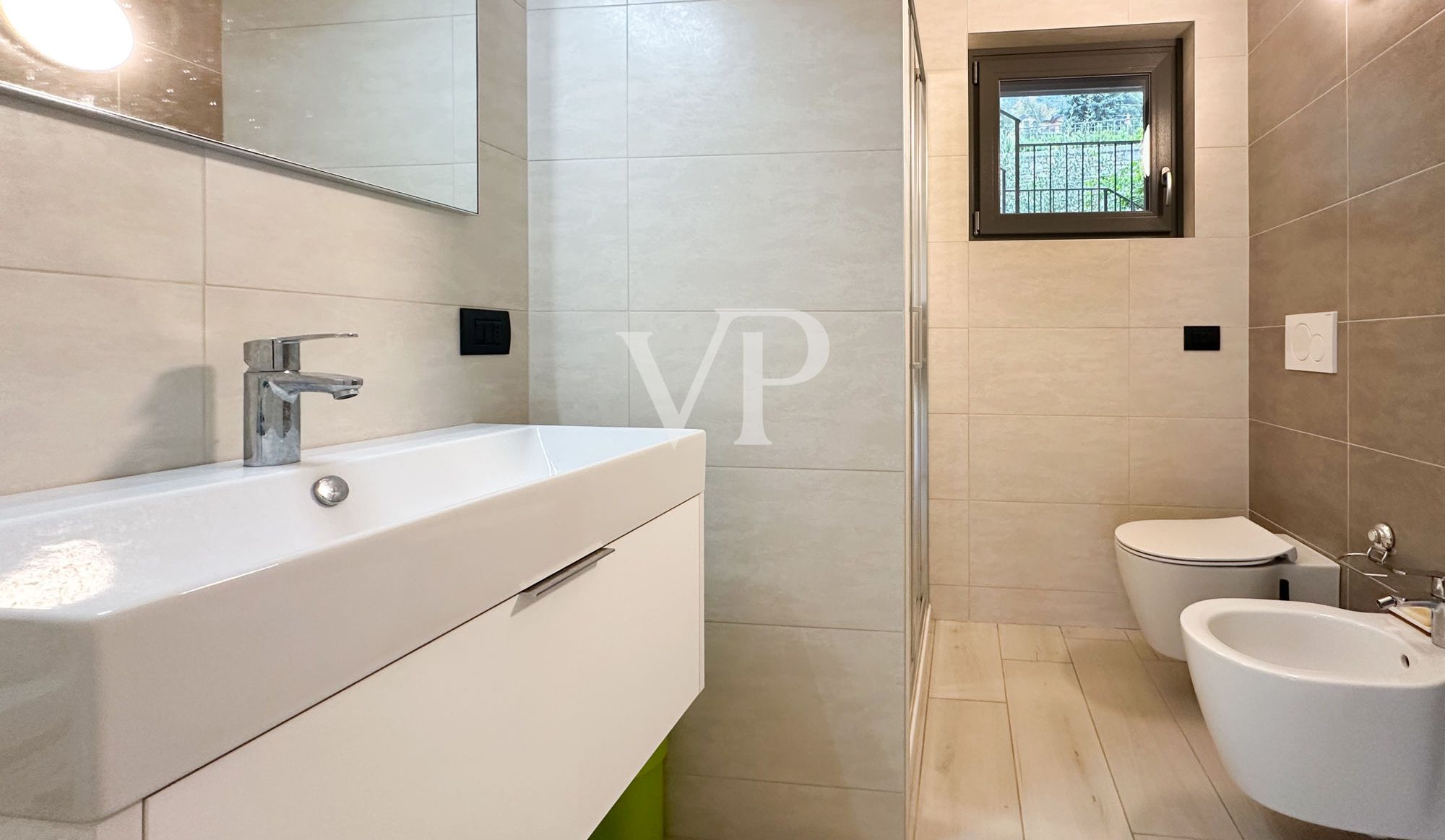 bagno con doccia