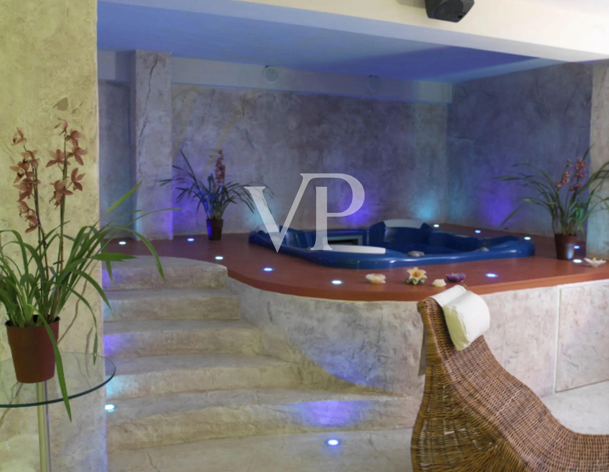 HOTEL CRISTAL PALACE