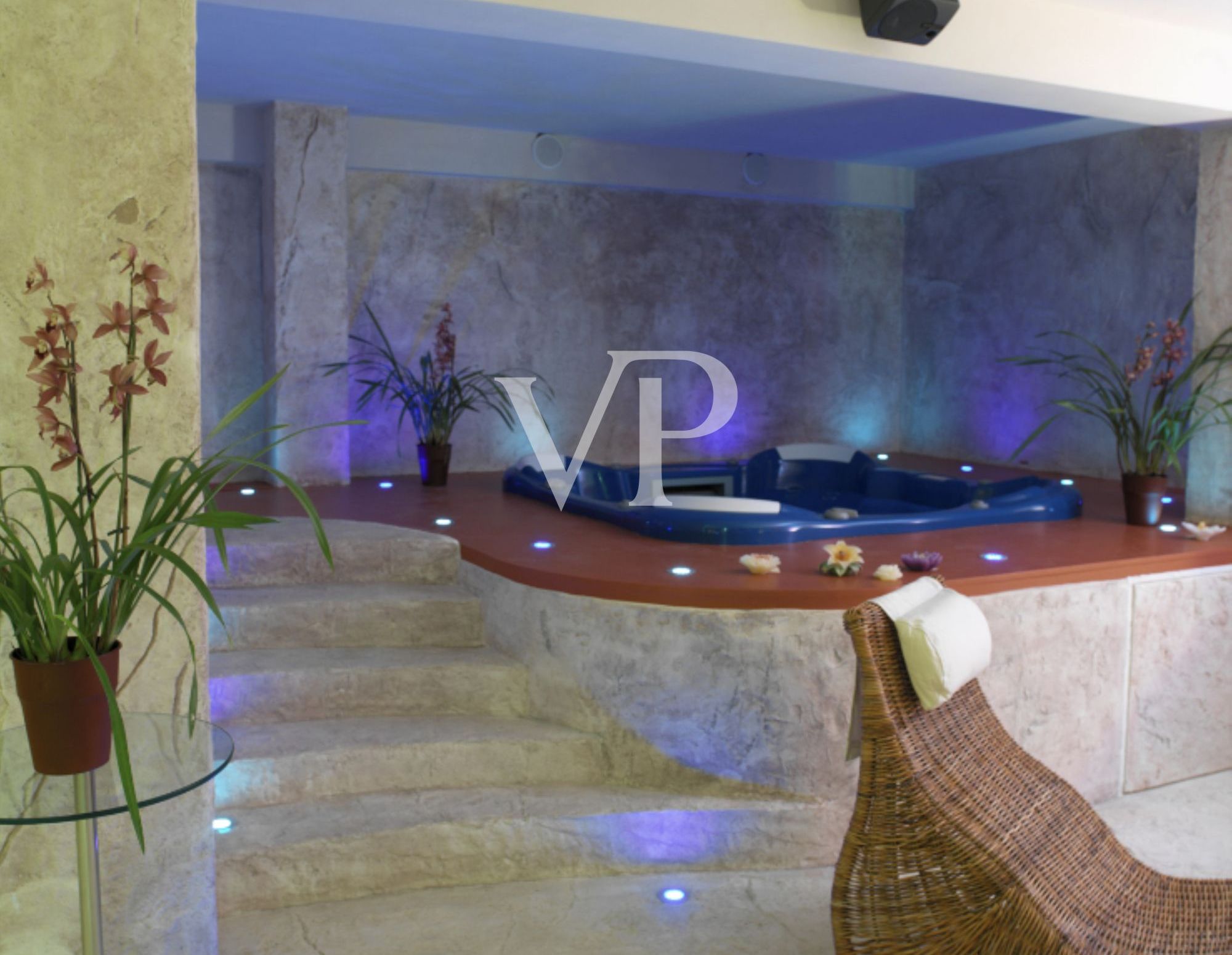 CRISTAL PALACE HOTEL