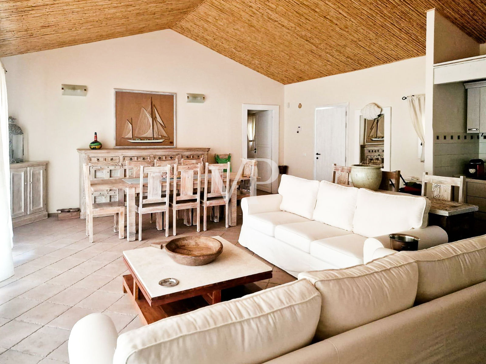 Elegante granja con piscina y vistas a Porto Rotondo