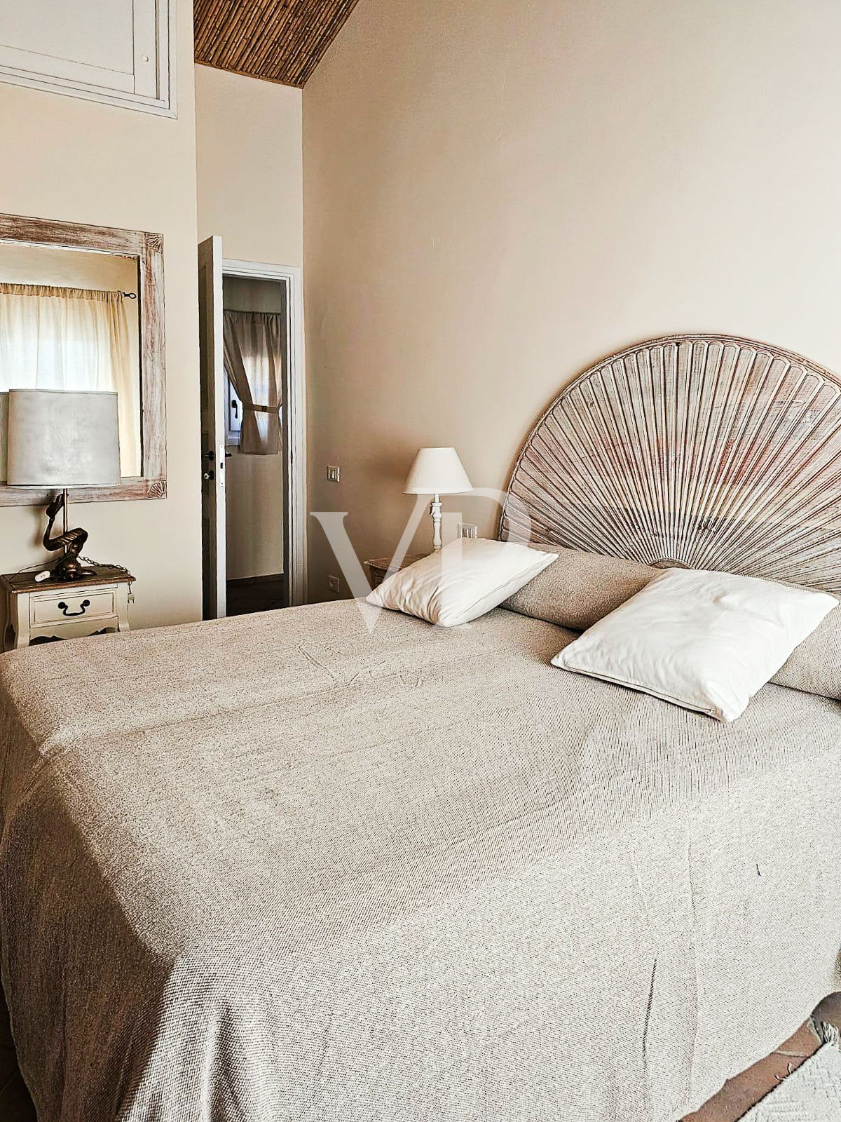 Elegante Casa Colonica con Piscina e Vista su Porto Rotondo