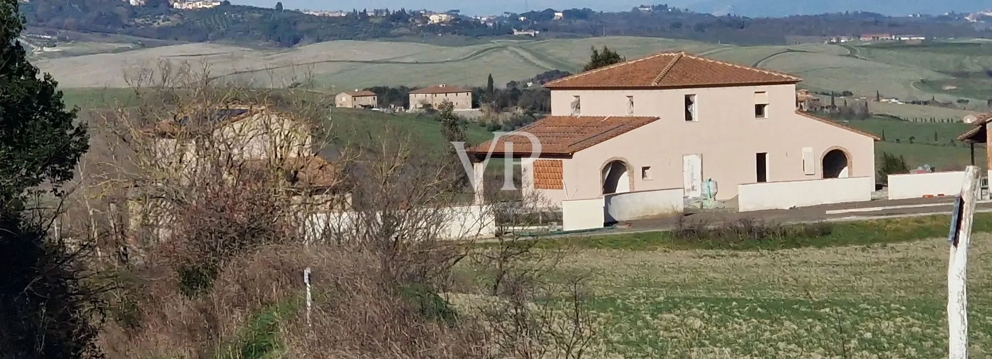 Masía panorámica en Lajatico