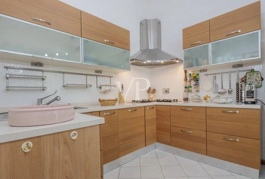 Villa esclusiva a La Mendula: Fascino sardo e totale privacy