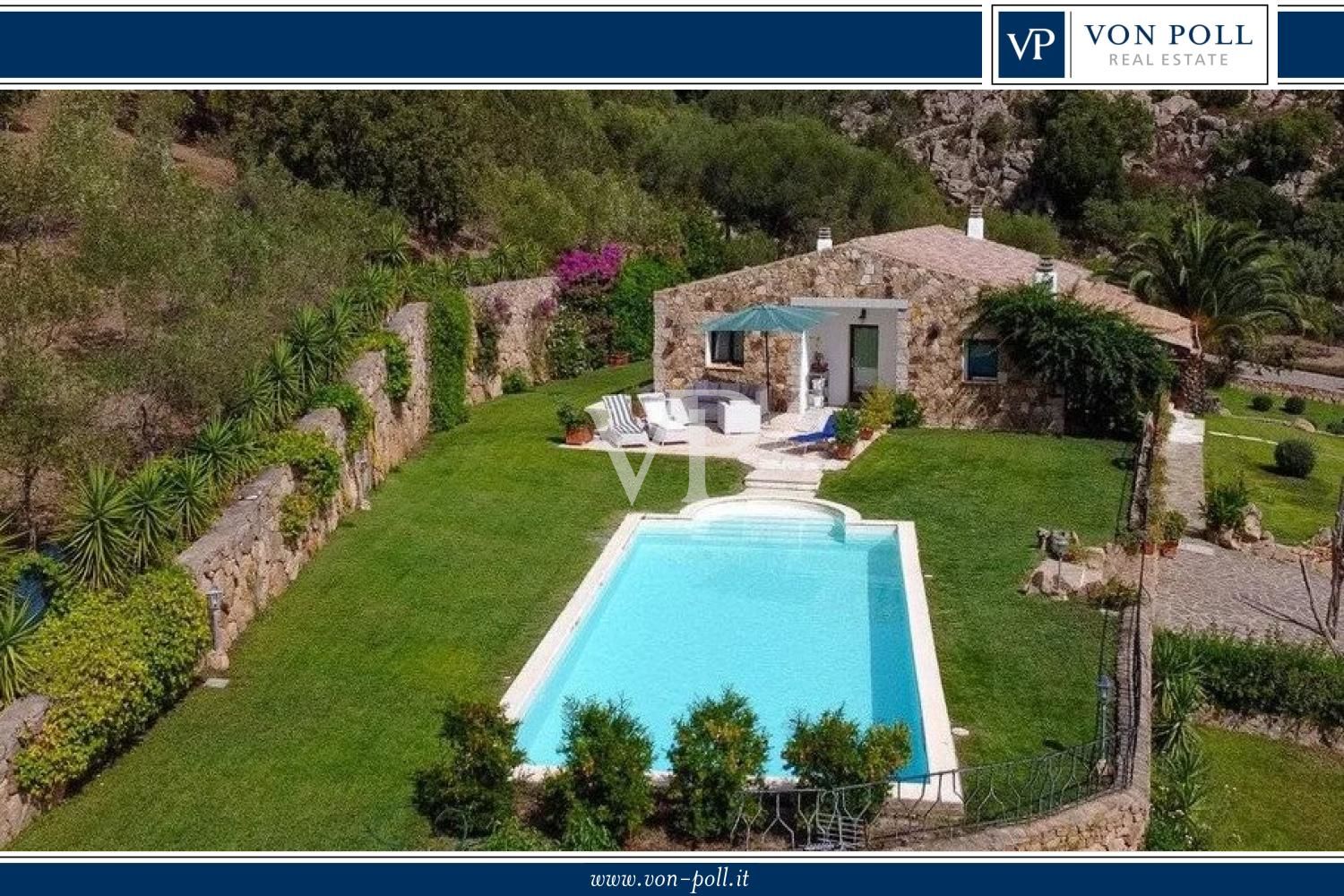 Villa esclusiva a La Mendula: Fascino sardo e totale privacy