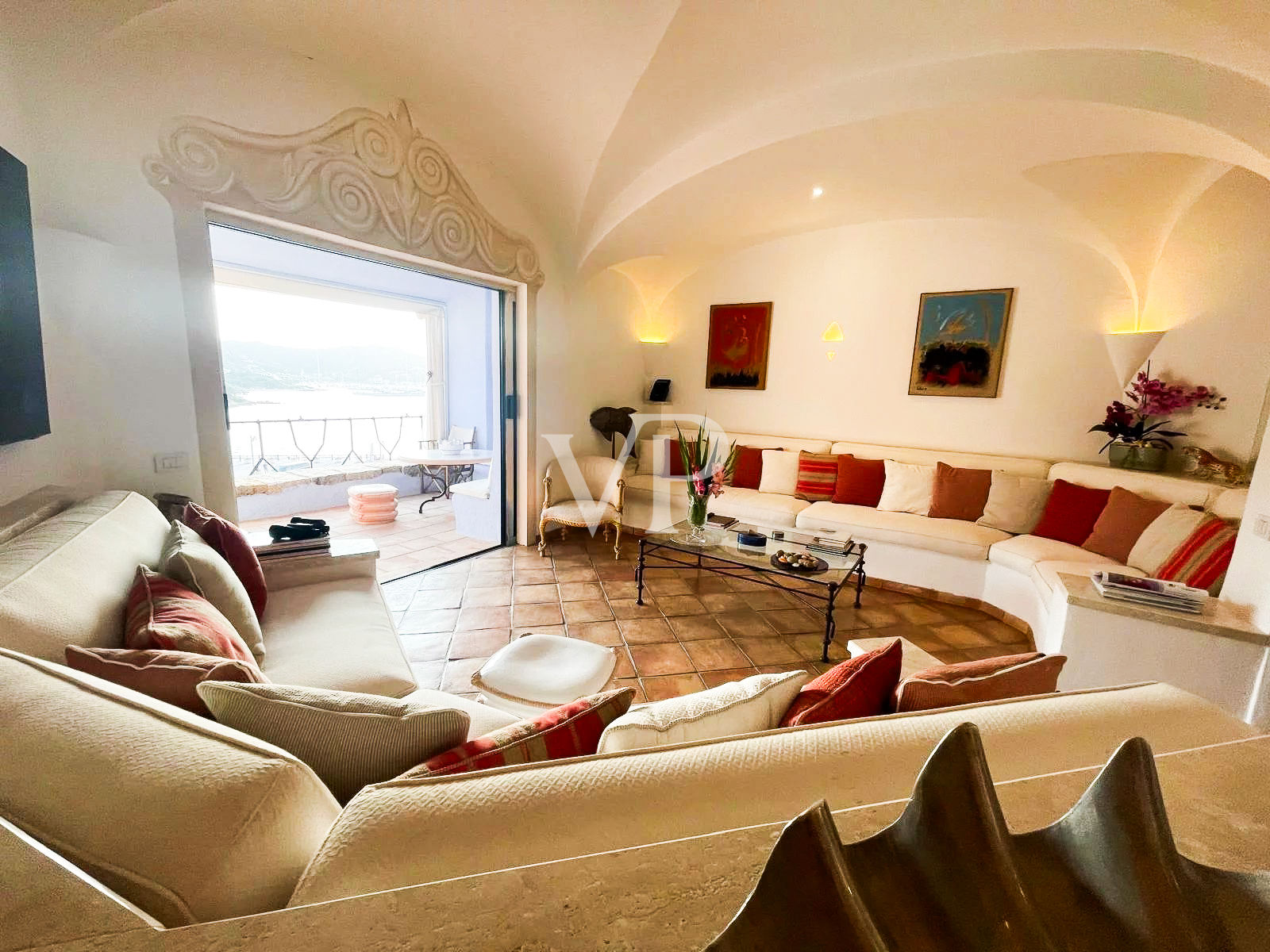 Luxury apartment in Capitaneria in first row on porto cervo's old pore