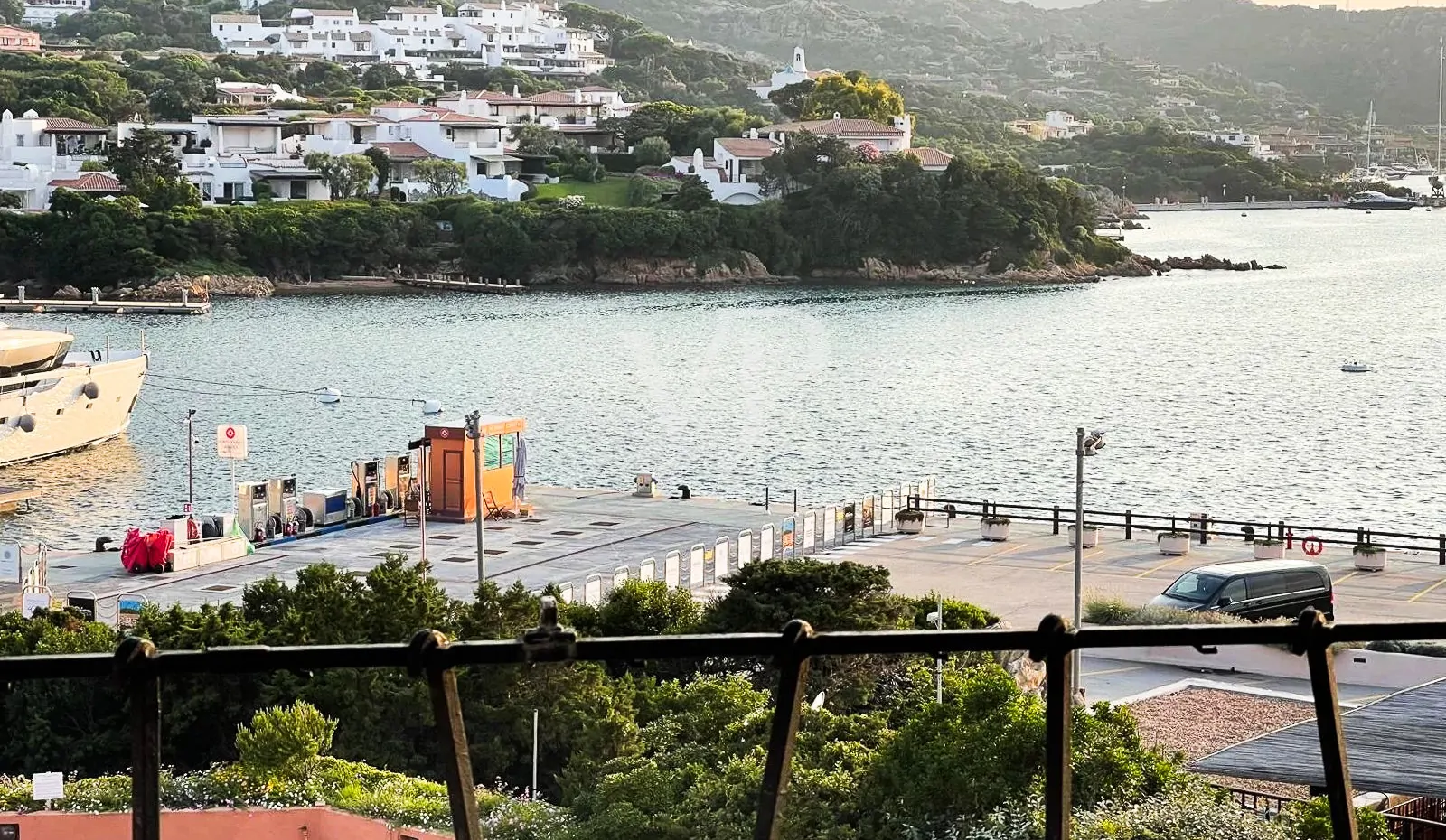 Luxuswohnung im Hafenbüro in der ersten Reihe an der alten Pore von Porto Cervo