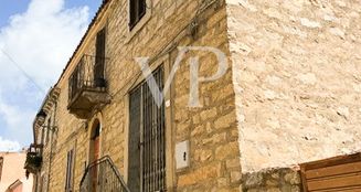 von_poll_real_estate_property_IT244151723_image_2