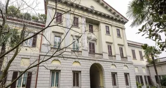 von_poll_real_estate_property_IT252941737_image_0