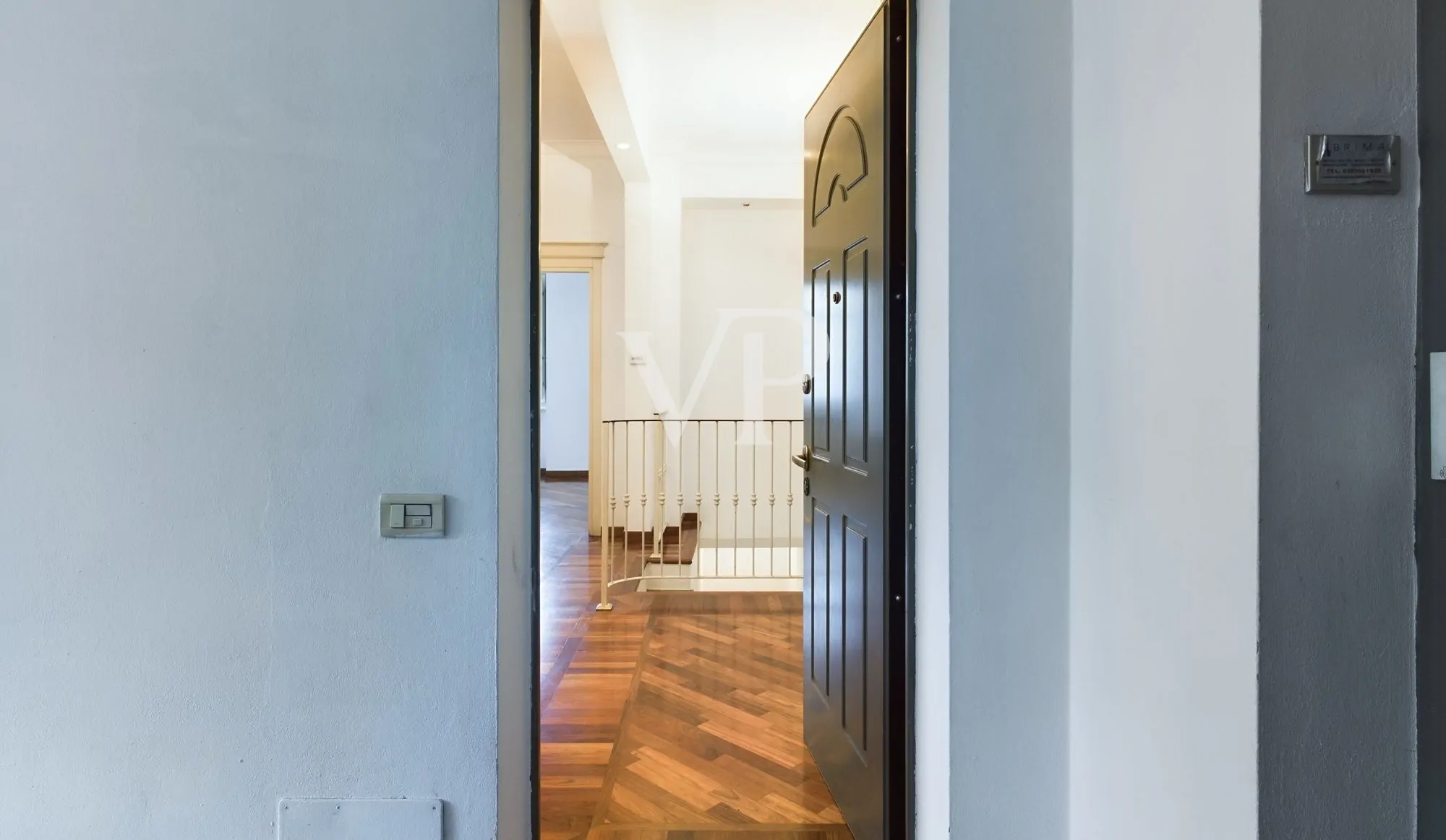 Repräsentative Wohnung in Liberty Villa mit Garten - Monza