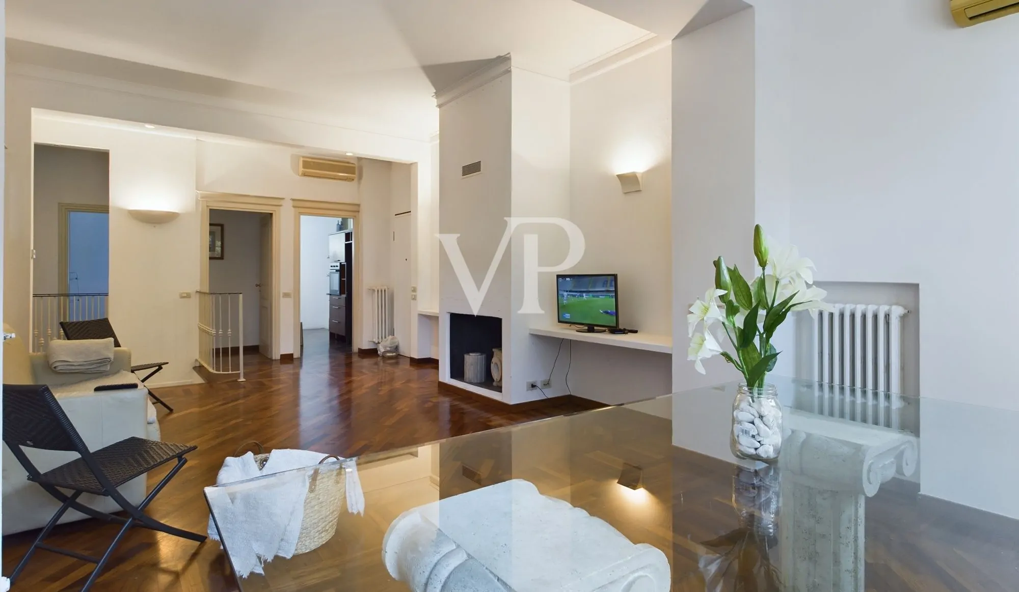 Repräsentative Wohnung in Liberty Villa mit Garten - Monza