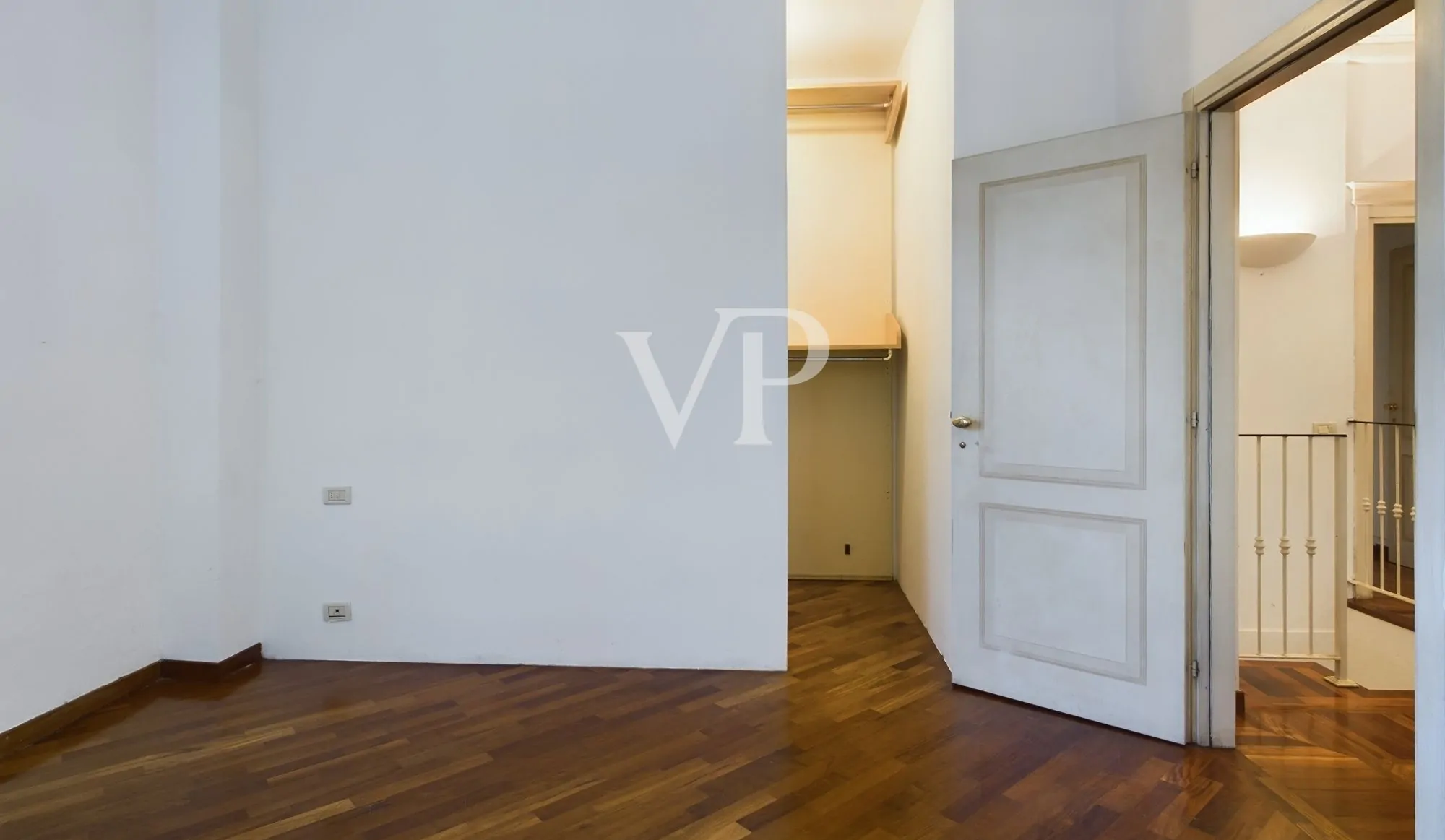 Repräsentative Wohnung in Liberty Villa mit Garten - Monza