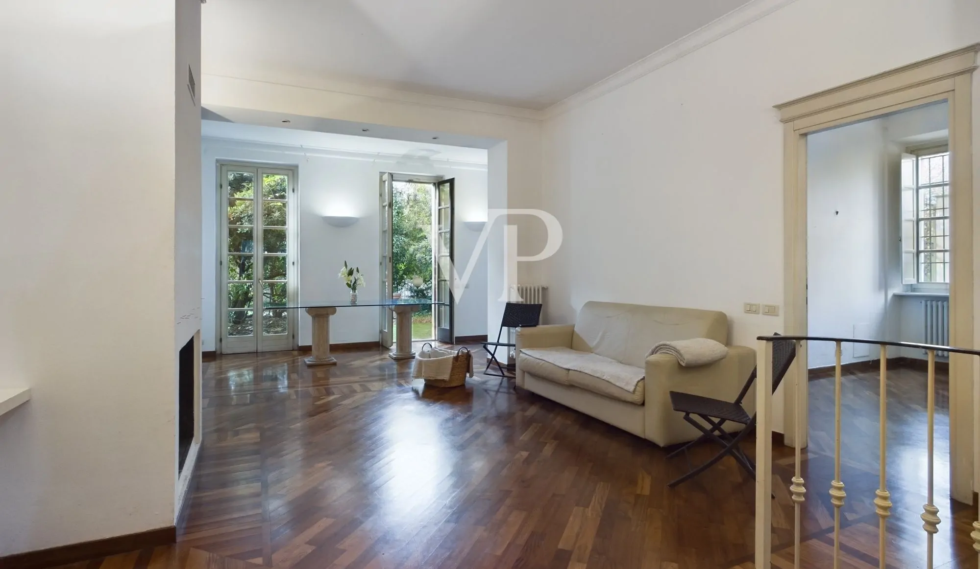 Repräsentative Wohnung in Liberty Villa mit Garten - Monza