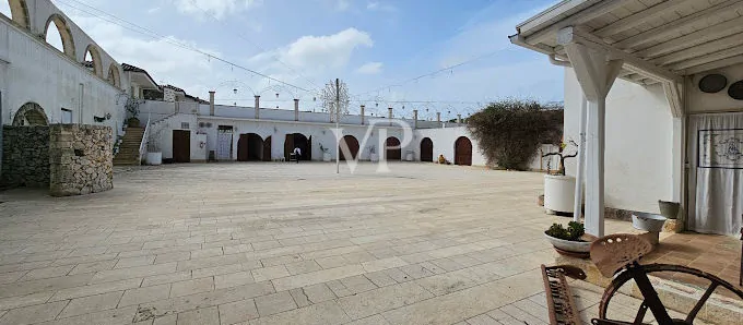 AGRITURISMO LA TREDICINA