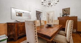 von_poll_real_estate_property_IT252941781_image_6