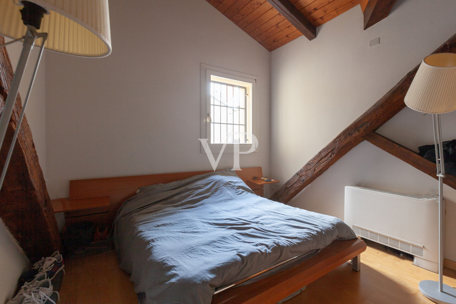 Wonderful attic in historic building in the center of Bologna