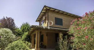 von_poll_real_estate_property_IT252941788_image_22