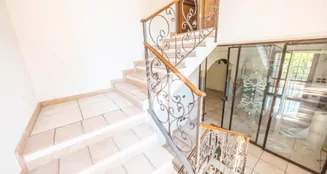 von_poll_real_estate_property_IT252941788_image_8