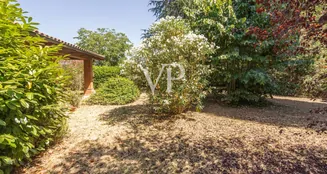 von_poll_real_estate_property_IT252941788_image_16