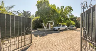 von_poll_real_estate_property_IT252941788_image_109