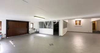 von_poll_real_estate_property_IT252941787_image_23