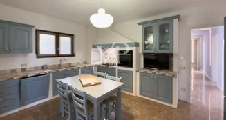 von_poll_real_estate_property_IT252941787_image_6