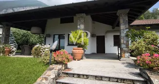 von_poll_real_estate_property_IT252941787_image_32