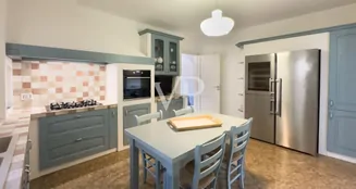 von_poll_real_estate_property_IT252941787_image_38