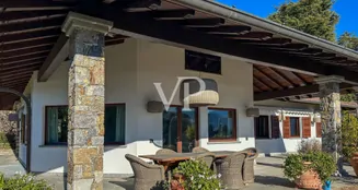 von_poll_real_estate_property_IT252941787_image_161