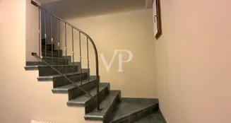 von_poll_real_estate_property_IT252941787_image_181