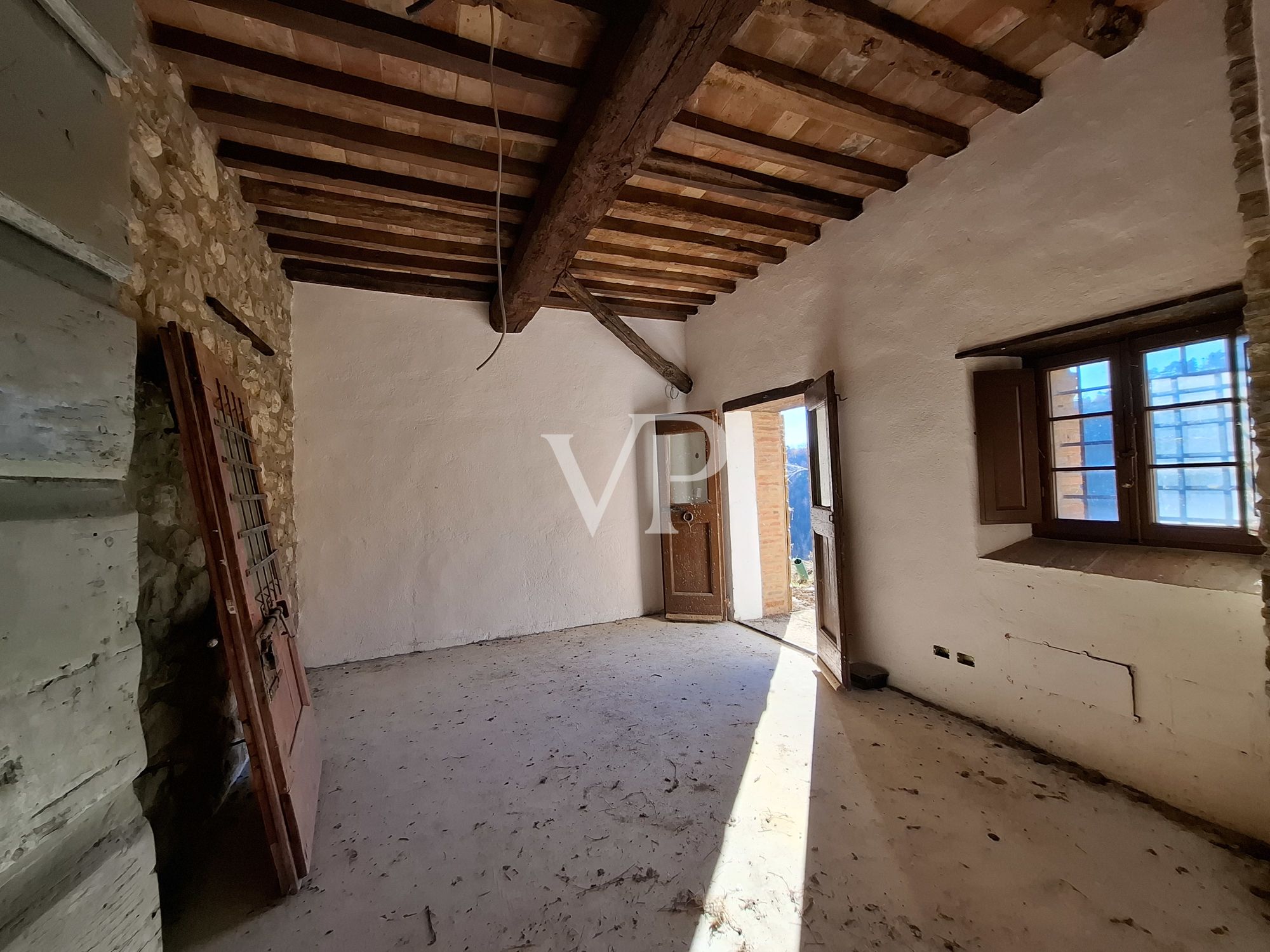 Farmhouse with barn - Gaiole in Chianti