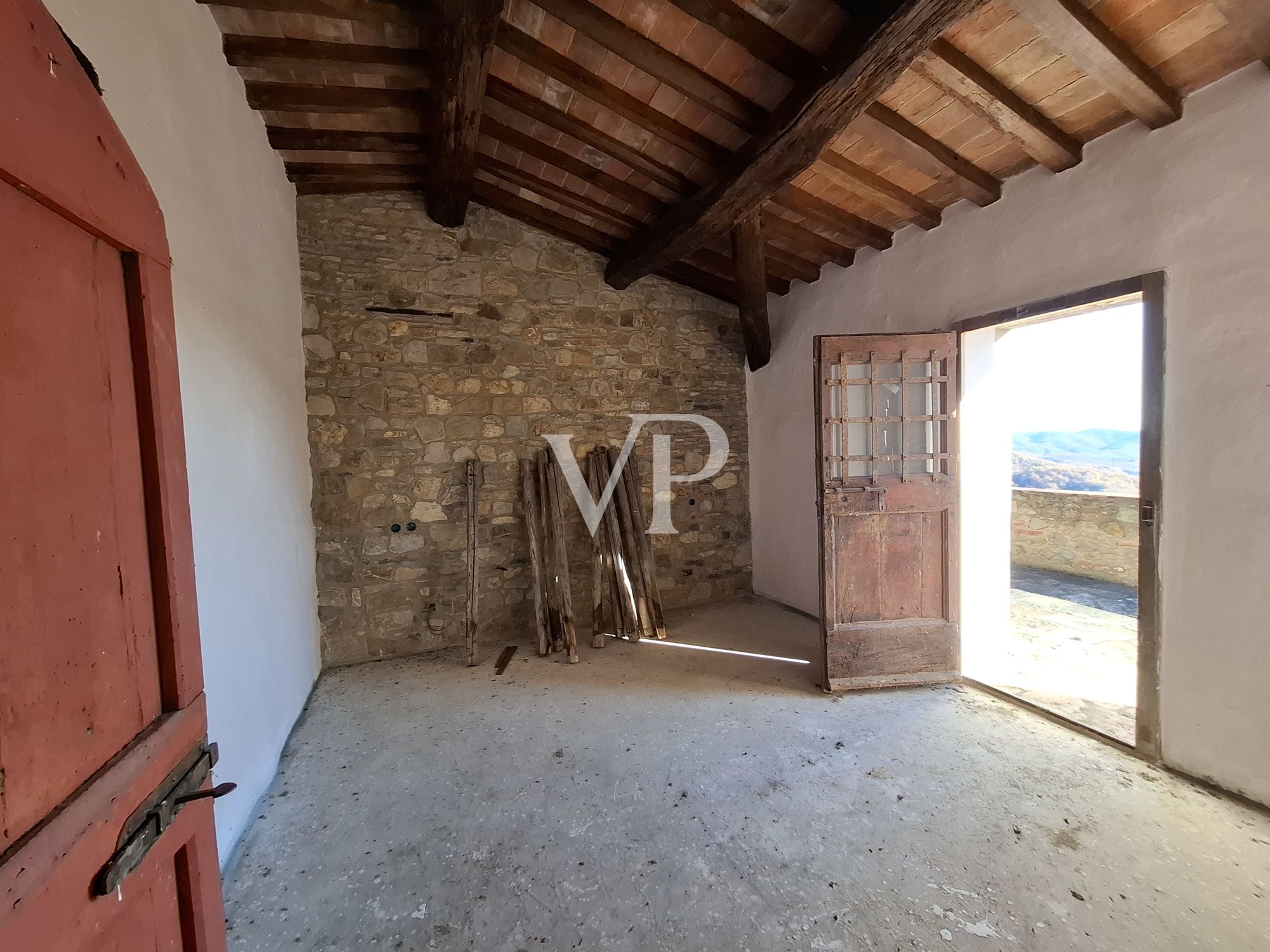 Farmhouse with barn - Gaiole in Chianti