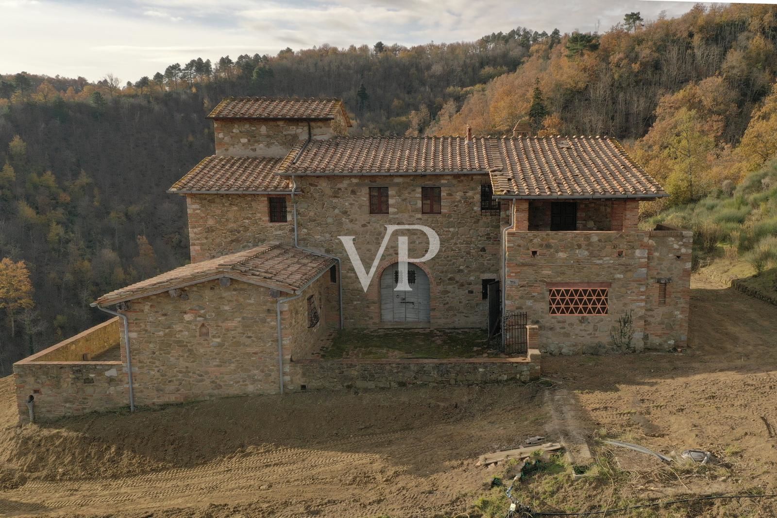 Bauernhaus mit Scheune - Gaiole in Chianti